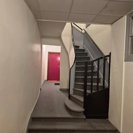 Flower, 3 P, Wifi, Hyper-center, Equipped Kitchen * 拉罗歇尔